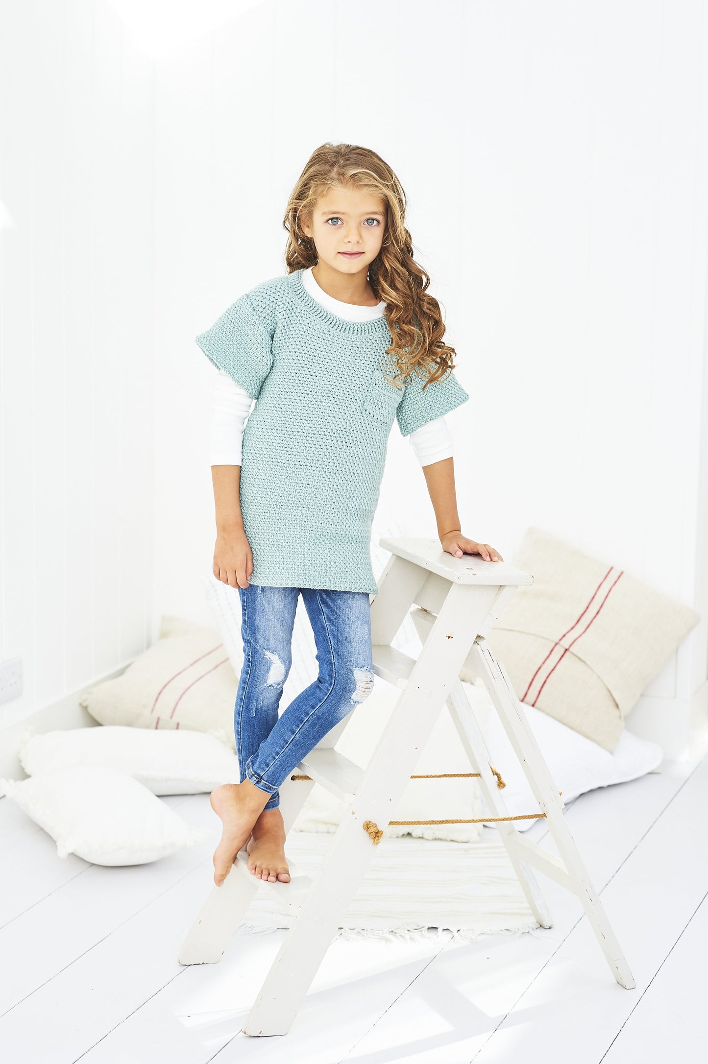Stylecraft Bambino DK Crochet Pattern 9609