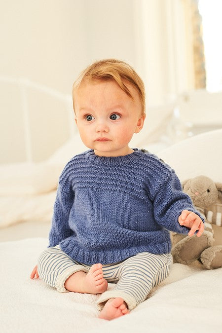 Stylecraft Wondersoft DK Knitting Pattern 9905