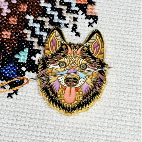 Needle Minder - Mandala Husky