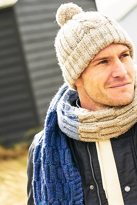 Stylecraft Knitting Pattern 9878 - Highland Heathers Aran