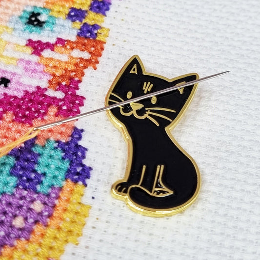 Needle Minder - Black Cat