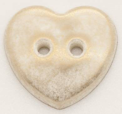 Buttons - ivory heart 13mm