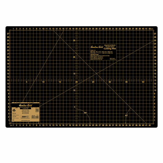 Hemline Gold - Cutting Mat: Medium: 45 x 30cm