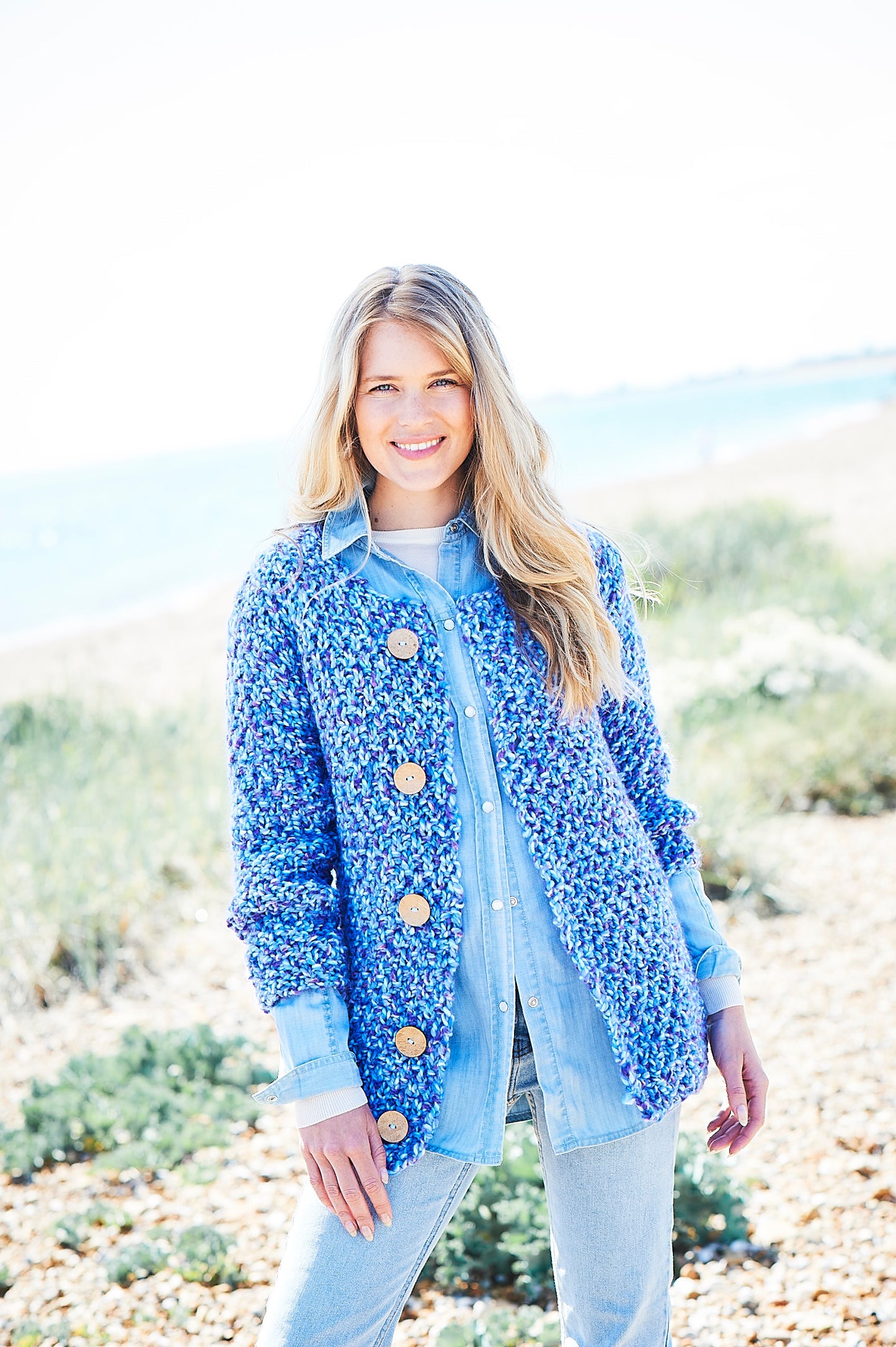 Stylecraft New Swift Knit Knitting Pattern 9720
